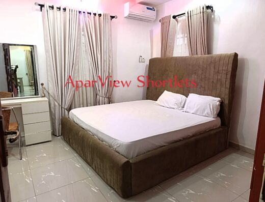 Fully furnished and well serviced luxury 1 bedroom shortlet apartment