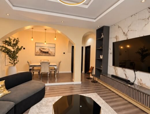 Luxury 2 Bedroom Shortlet Apartment in Magodo Phase 2, Lagos